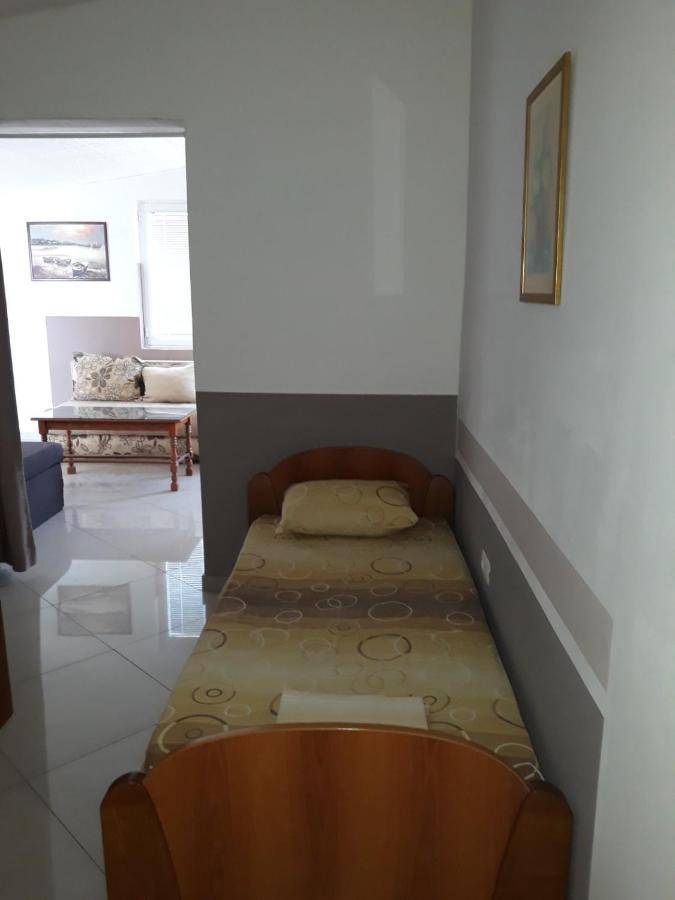 Apartments Petricevic Sutomore Exterior foto